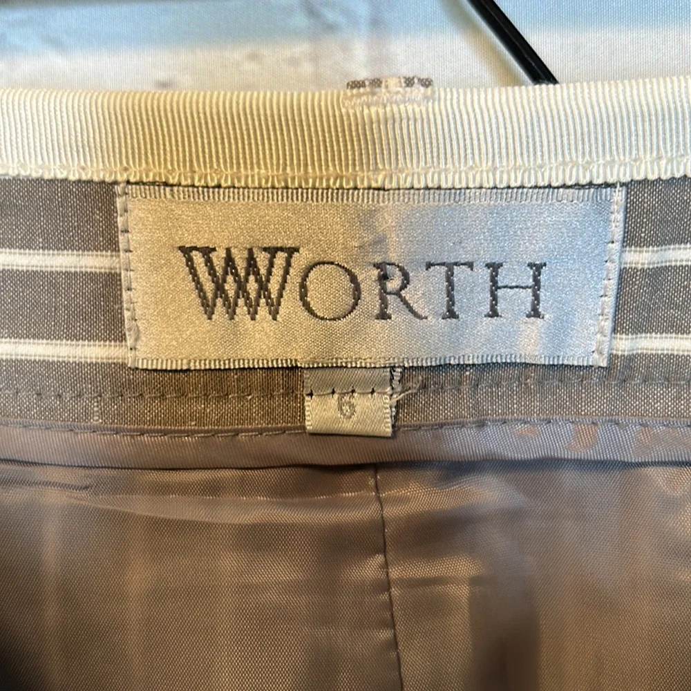 Worth Gray Cream Striped Gold Button Straight Skirt Size 6 Excellent Condition